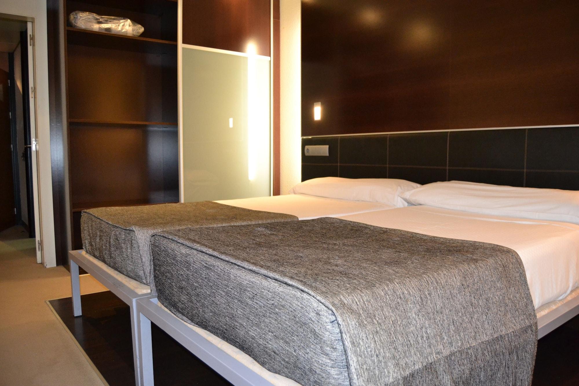Hotel Ceuta Puerta De Africa Bagian luar foto