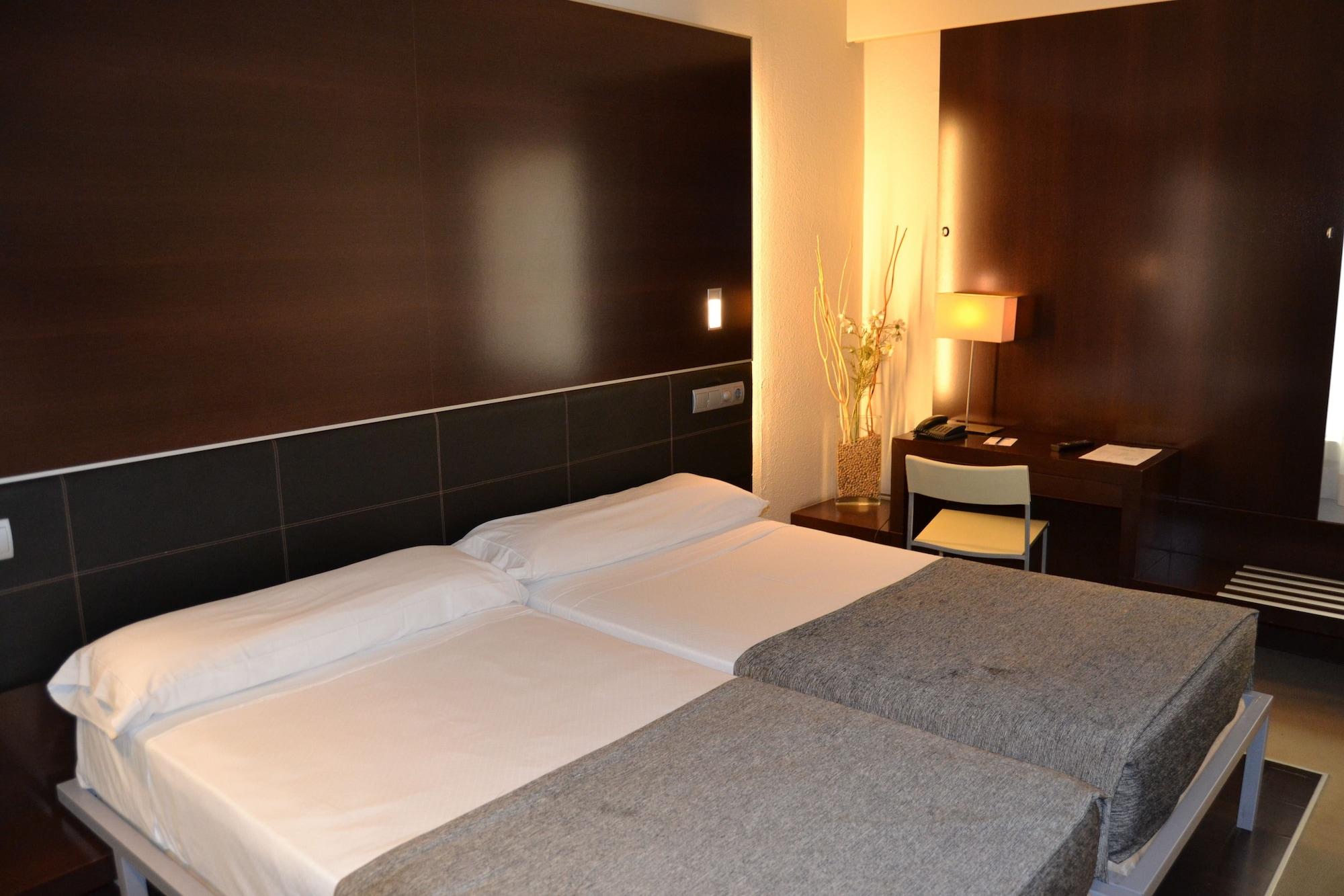 Hotel Ceuta Puerta De Africa Bagian luar foto