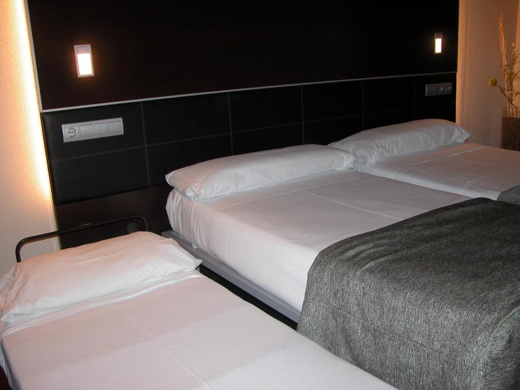 Hotel Ceuta Puerta De Africa Bagian luar foto