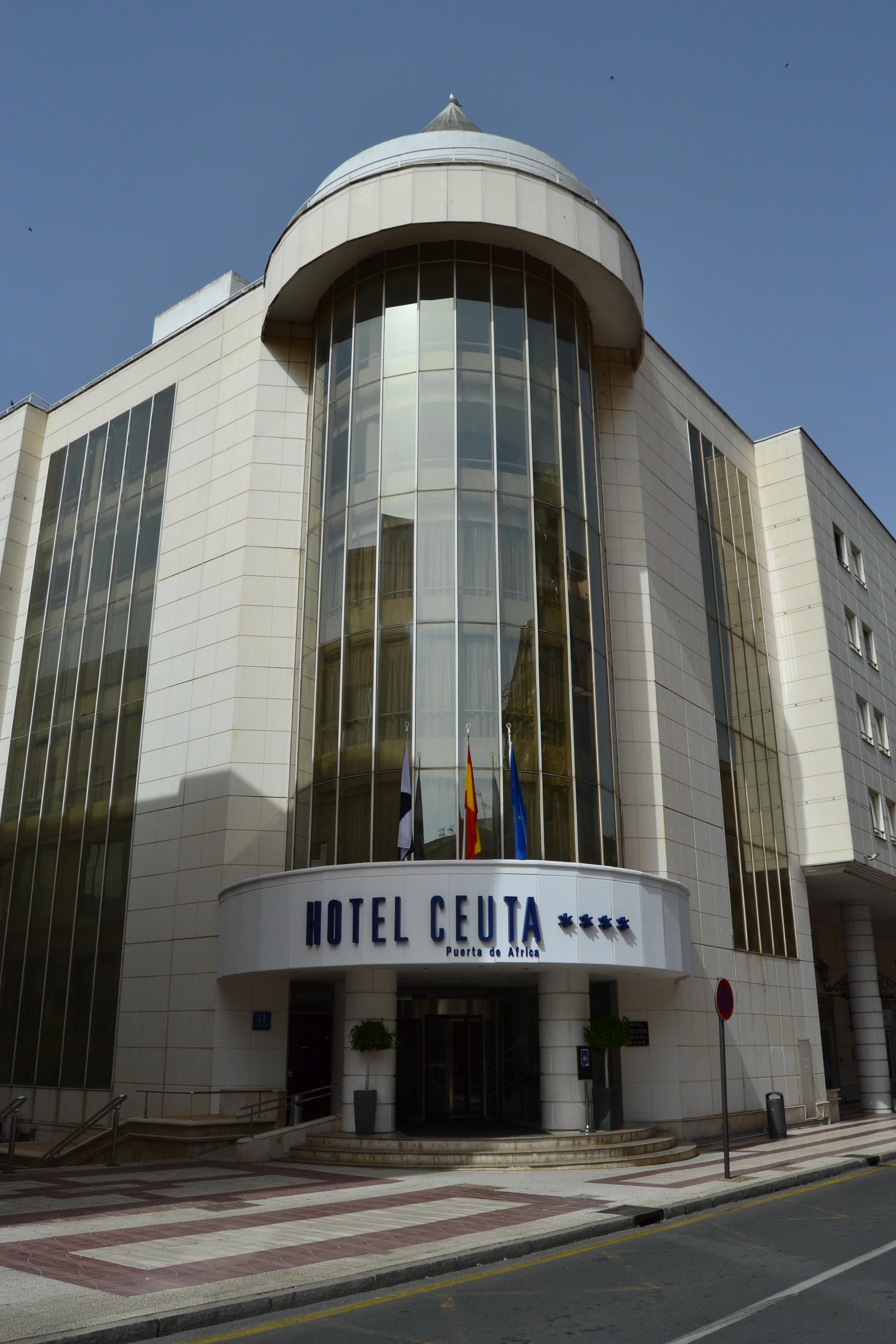 Hotel Ceuta Puerta De Africa Bagian luar foto