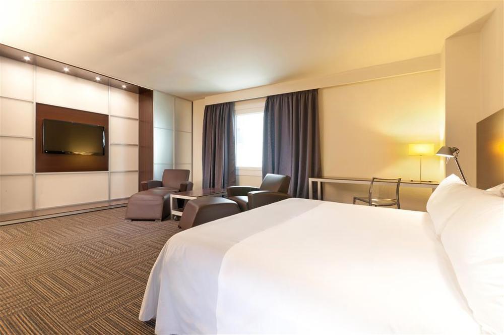 Hotel Ceuta Puerta De Africa Ruang foto