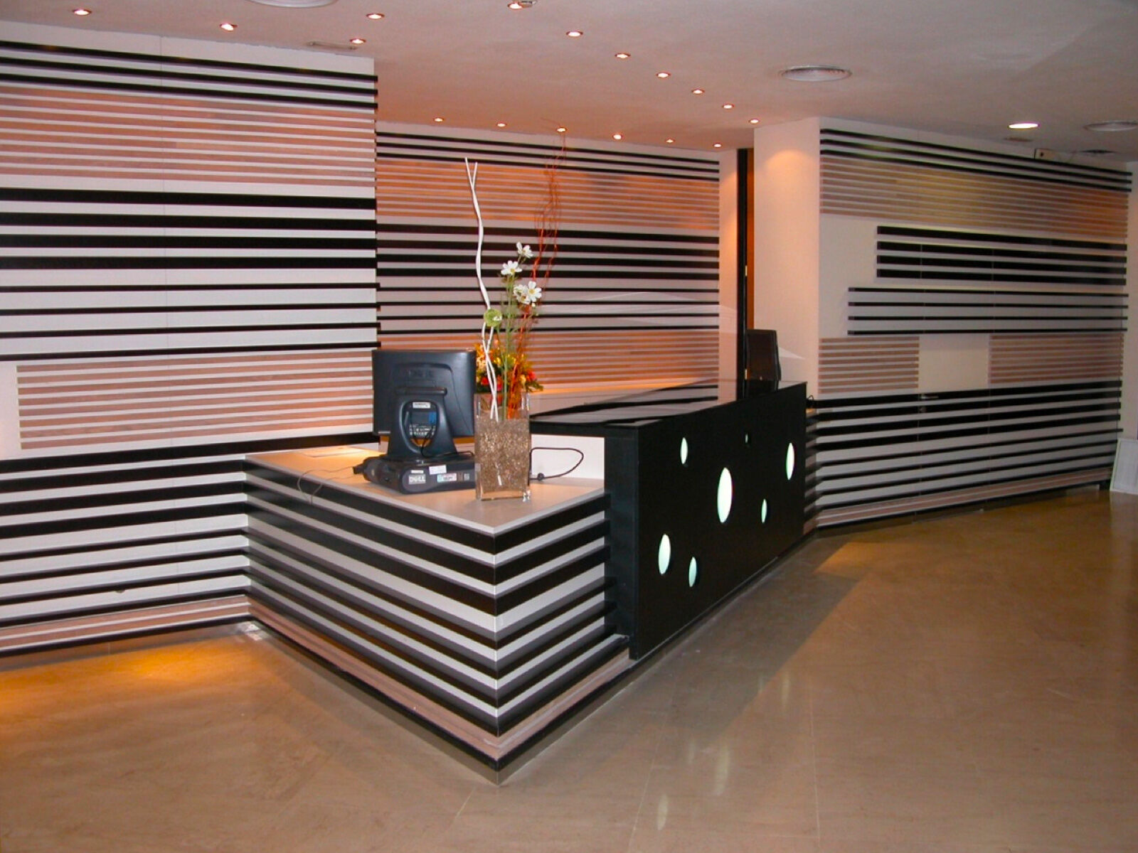 Hotel Ceuta Puerta De Africa Bagian luar foto